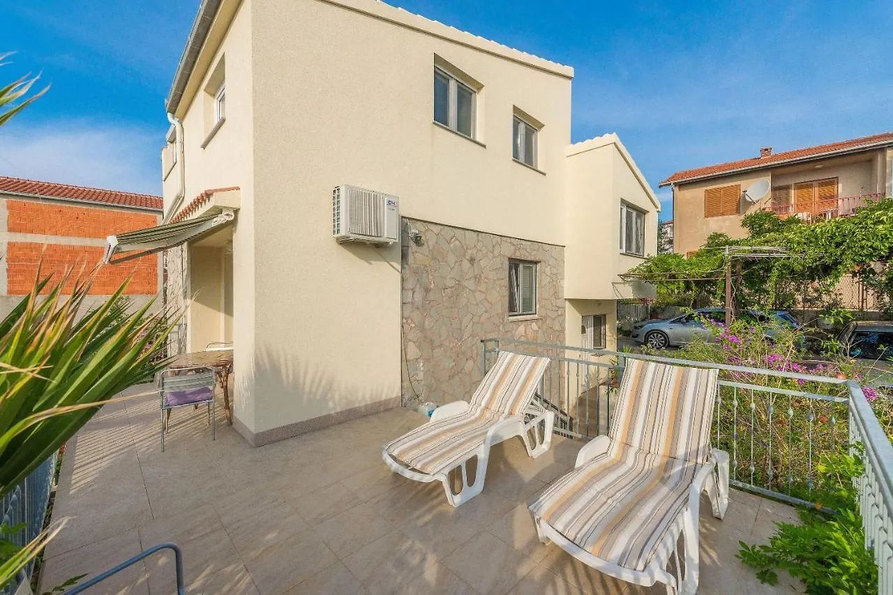 Apartments Branko Trogir