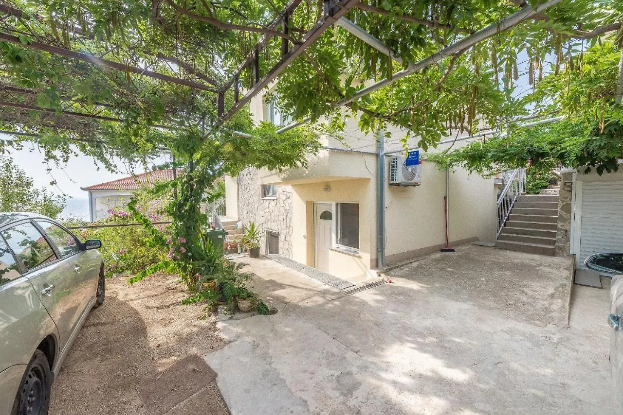 Apartments Branko Trogir