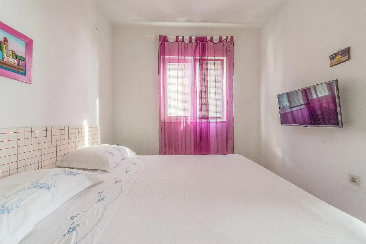 Apartments Branko Trogir