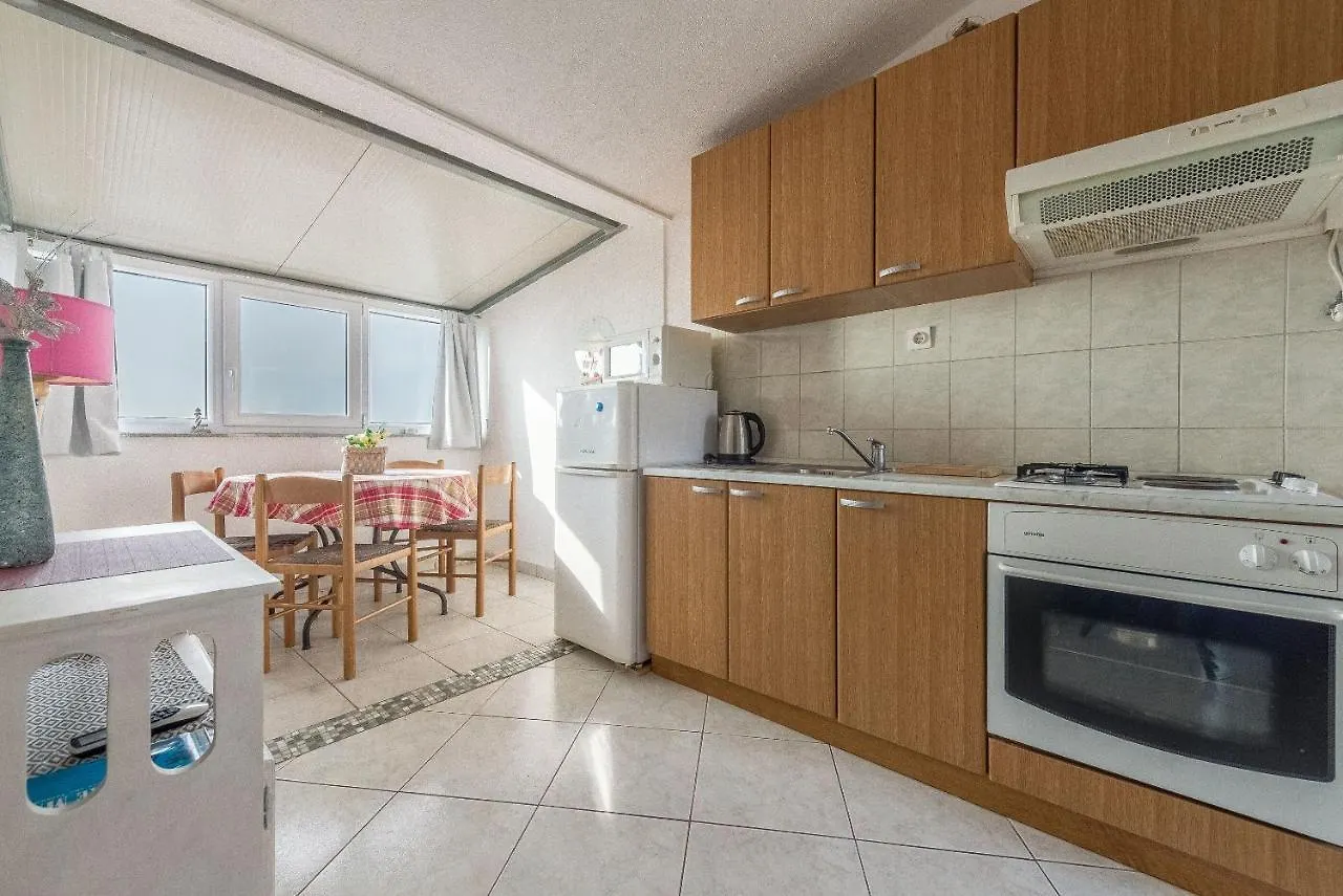 Apartments Branko Trogir