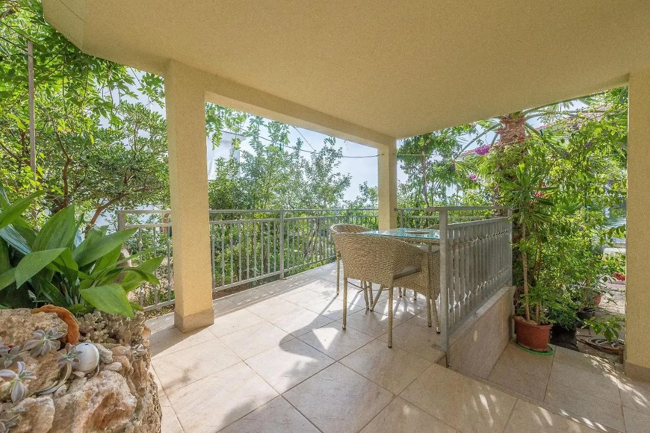 Apartments Branko Trogir Kroatien